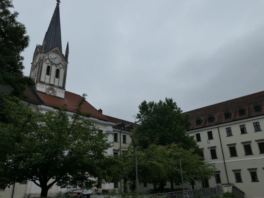 Passau_Kirche_St.Nikola.jpg